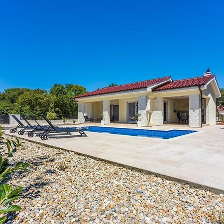 Villa Una Muraj Buitenkant foto