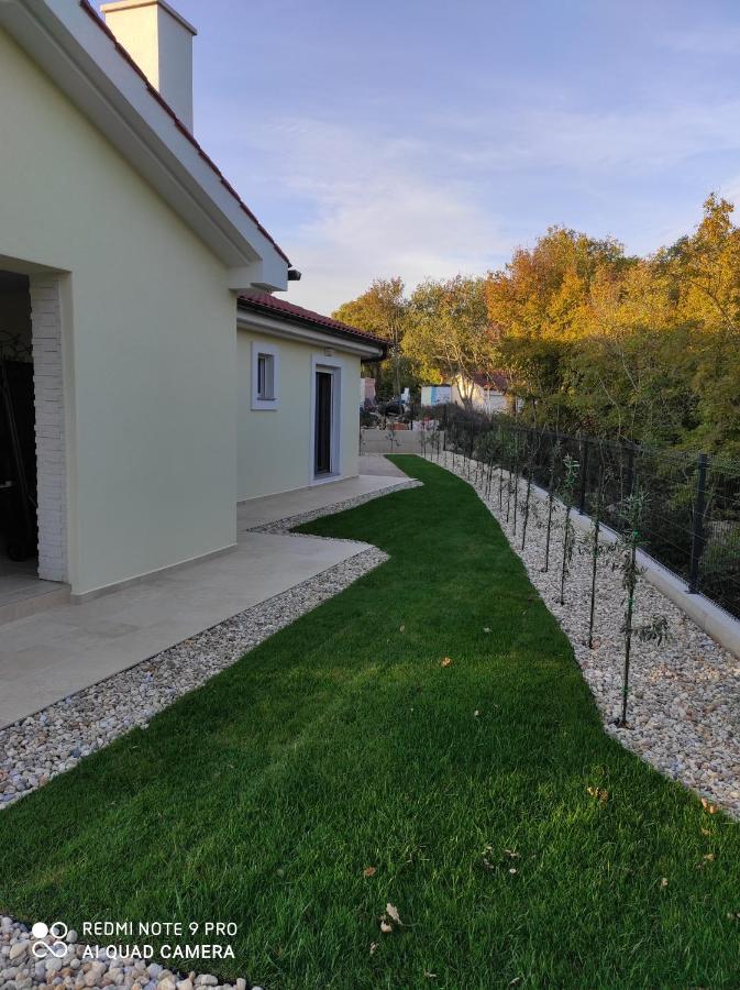 Villa Una Muraj Buitenkant foto